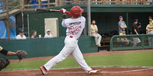 Acadiana Cane Cutters outfielder Kyle Bayles