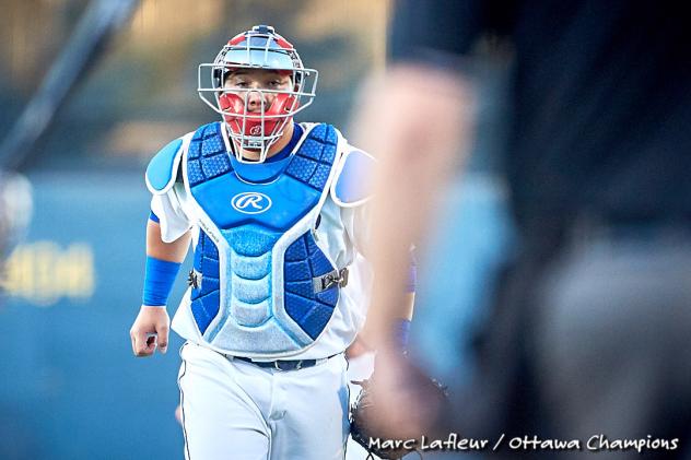 Ottawa Champions catcher Zak Colby