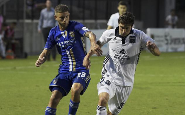Drew Skundrich of Bethlehem Steel FC (right) vs. the Charlotte Independence