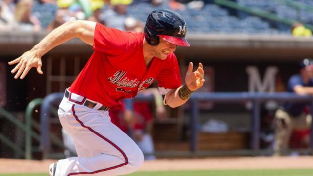 OF Connor Lien of the Mississippi Braves