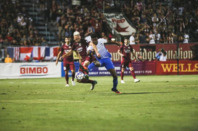 Sacramento Republic FC fights for possession vs. Rio Grande Valley FC