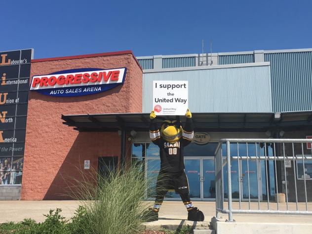 Sarnia Sting mascot Buzz supports the United Way