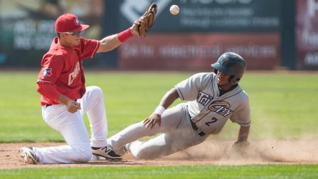 Tri-City Dust Devils slide in safely vs. the Vancouver Canadians