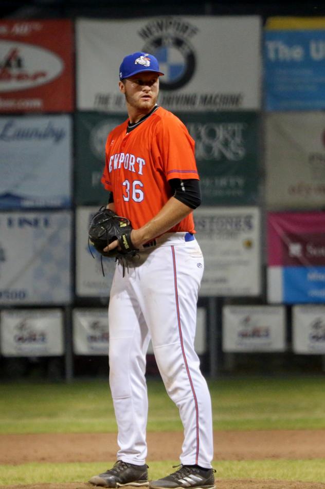 Newport Gulls pitcher Nathan Wrighter