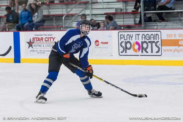 Lincoln Stars forward Garrett Pinoniemi