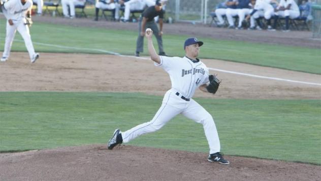 Tri-City Dust Devils pitcher Adrian Martinez