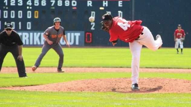 Vancouver Canadians LHP Randy Pondler