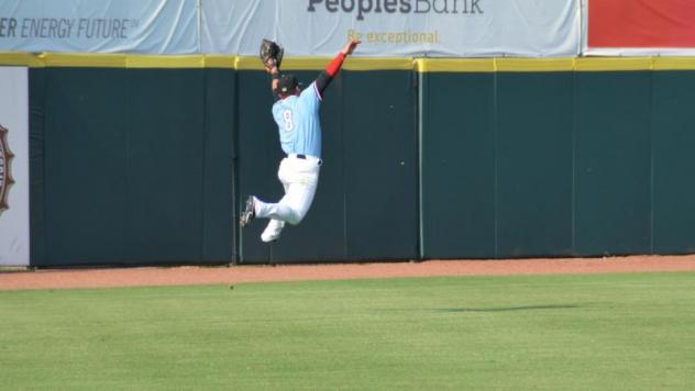 Hickory Crawdads right fielder Preston Scott
