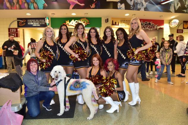 Cleveland Monsters cheer team