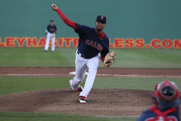Salem Red Sox pitcher Denyi Reyes
