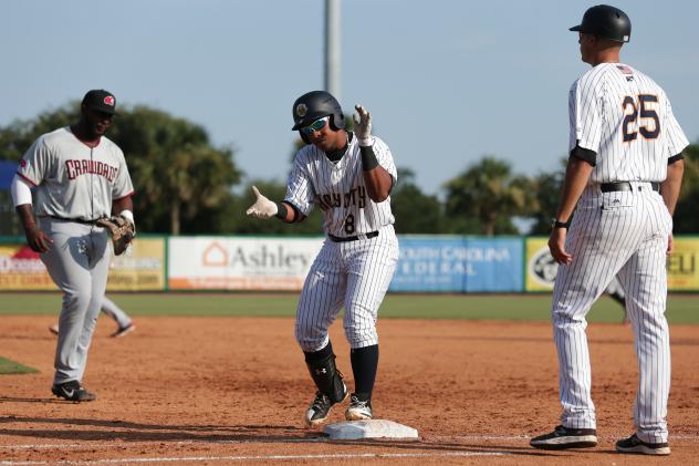 Charleston RiverDogs right fielder Frederick Cuevas on base