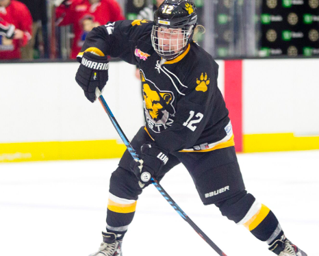 Marissa Gedman playing for the Boston Pride
