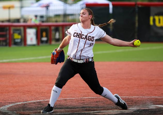 Chicago Bandits pitcher Haylie Wagner