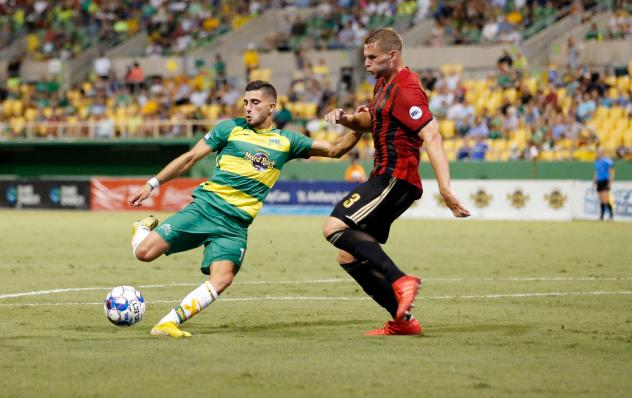 Guenzatti of the Tampa Bay Rowdies