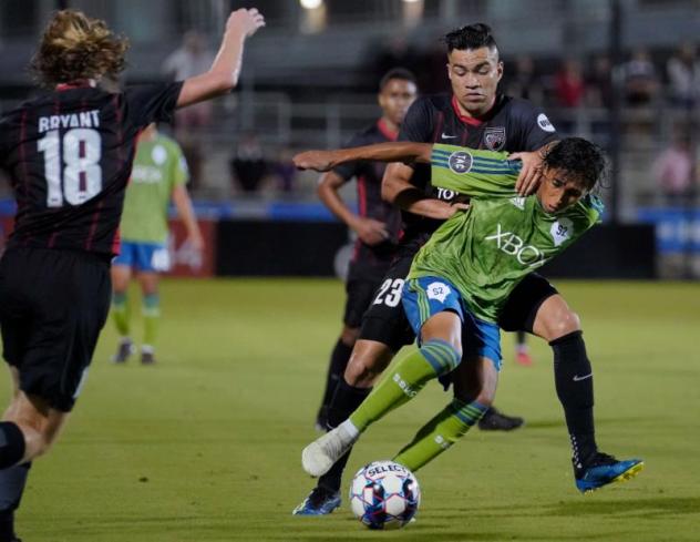 Sounders FC 2 possesses the ball vs. San Antonio FC