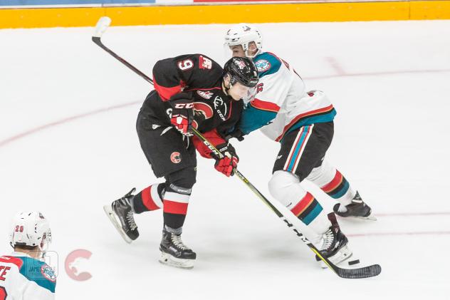 Kelowna Rockets battle the Prince George Cougars