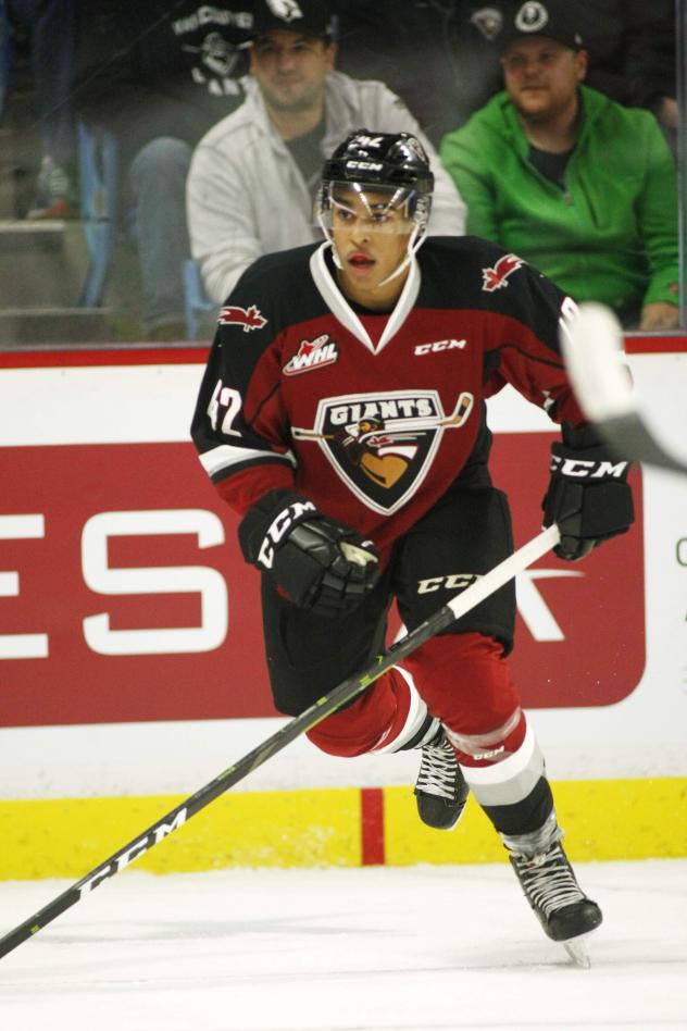 Vancouver Giants forward Justin Sourdif