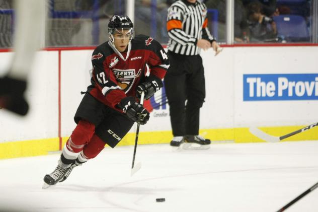 Vancouver Giants forward Justin Sourdif handles the puck