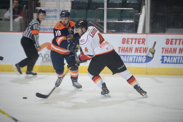 Adirondack Thunder defenseman Kevin Lough