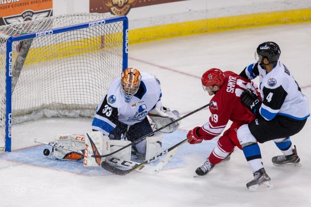Allen Americans forward Braylon Shmyr scores against the Wichita Thunder