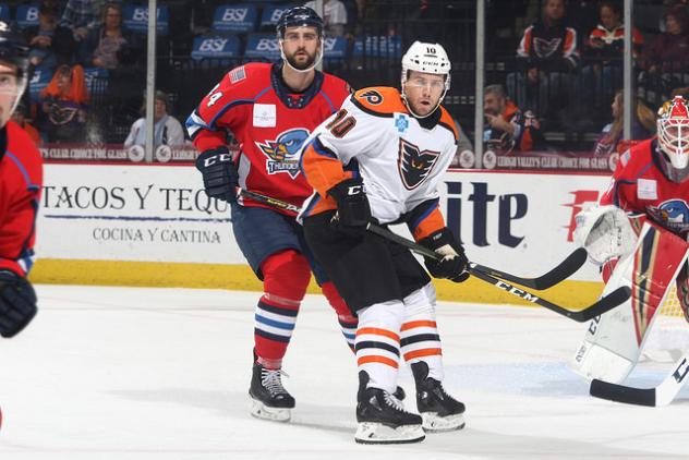 Lehigh Valley Phantoms LW Greg Carey vs. the Springfield Thunderbirds