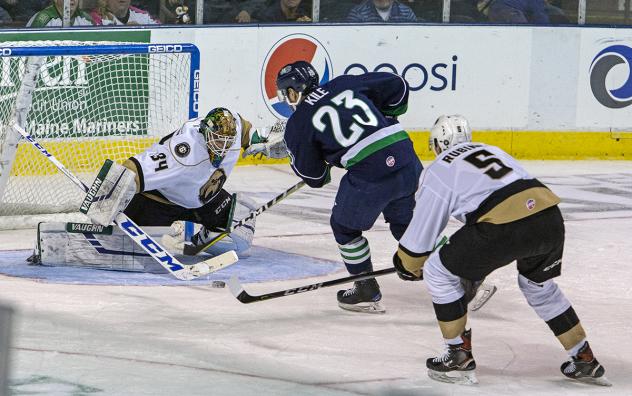 Maine Mariners forward Alex Kile against the Newfoundland Growlers