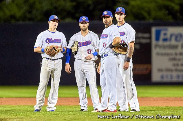 Ottawa Champions huddle on the mound