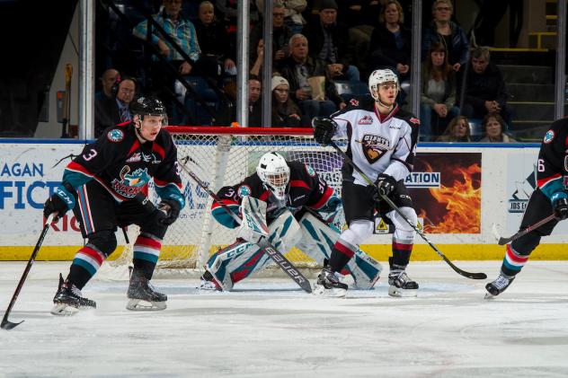 Vancouver Giants C Milos Roman sets up in front of the Kelowna Rockets net