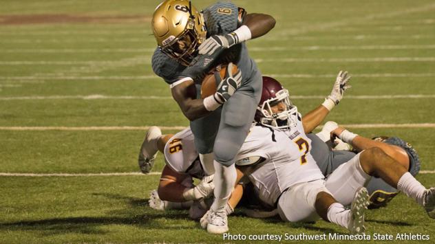 Running back Divonte Beale with Southwest Minnesota State
