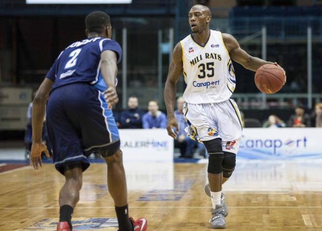 Olu Famutimi with the Saint John Mill Rats