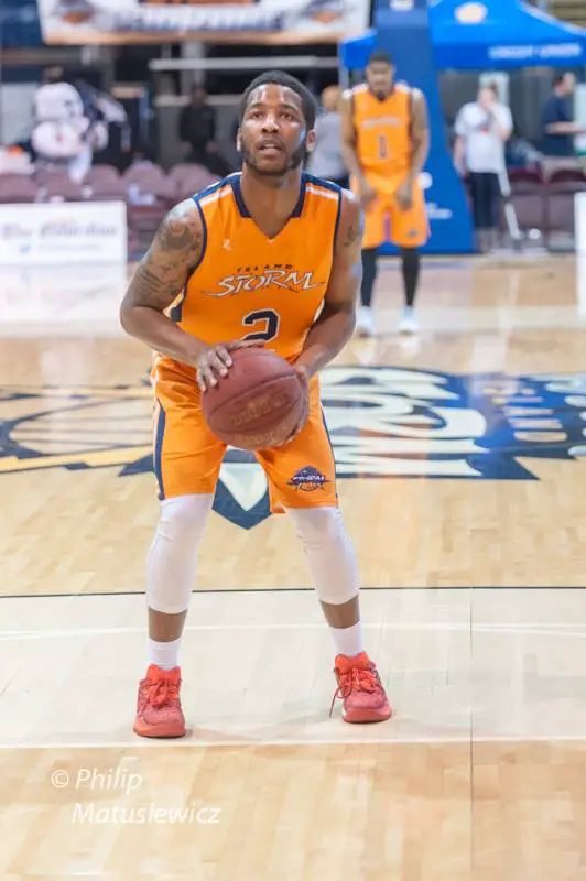 Tyler Scott of the Island Storm at the line