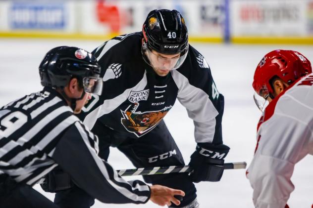 Utah Grizzlies forward Caleb Herbert