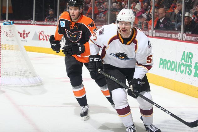 Cleveland Monsters LW Paul Bittner vs. the Lehigh Valley Phantoms