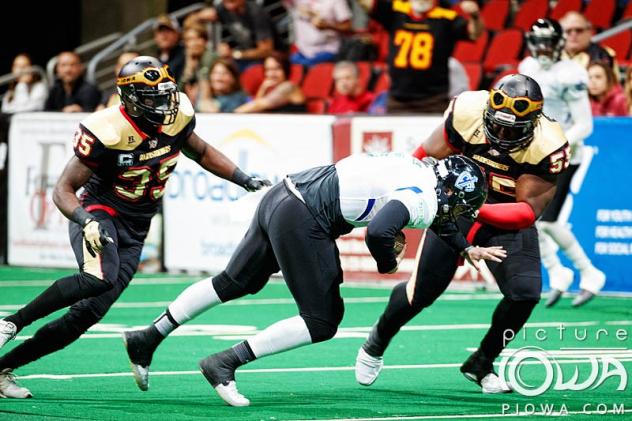 Defensive lineman Keith Jones, Jr. with the Iowa Barnstormers