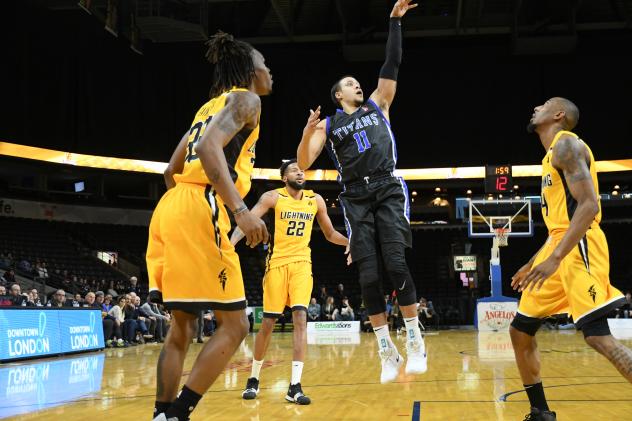 KW Titans guard Joel Friesen takes a shot against the London Lightning