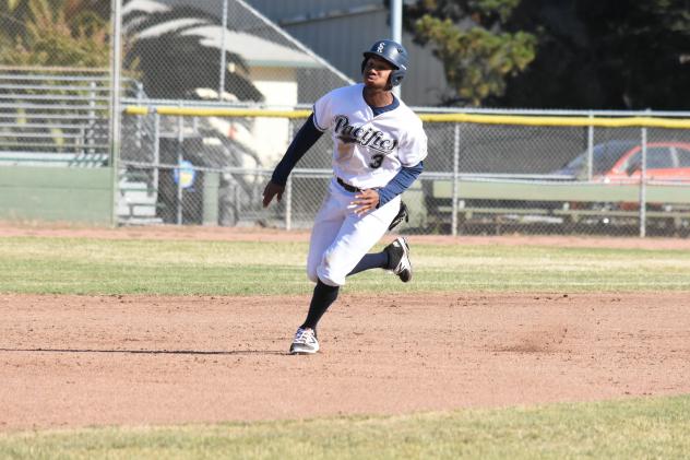 San Rafael Pacifics right fielder Javion Randle rounds the bases