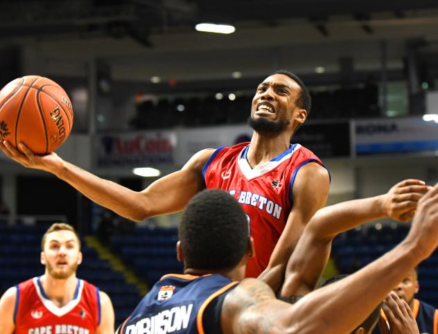 Cape Breton Highlanders battle the Island Storm