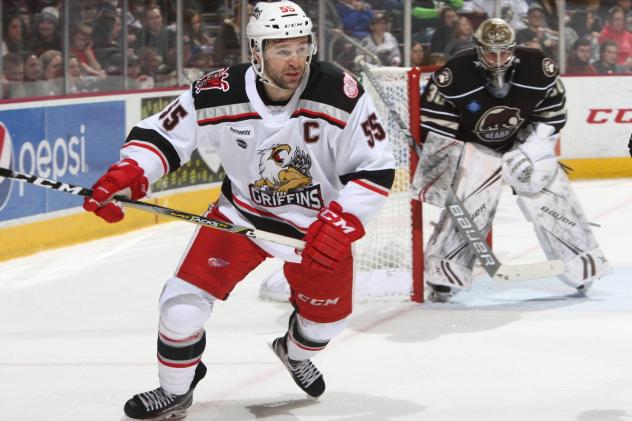 Grand Rapids Griffins RW Matthew Ford vs. the Hershey Bears
