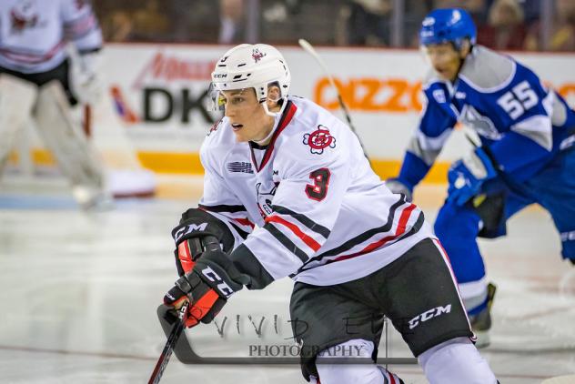 Niagara IceDogs centre Ben Jones against the Sudbury Wolves