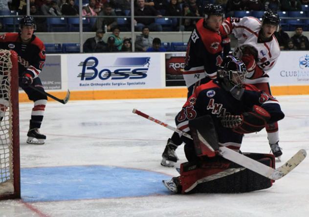 Amarillo Bulls goaltender Justin Evenson mans the crease