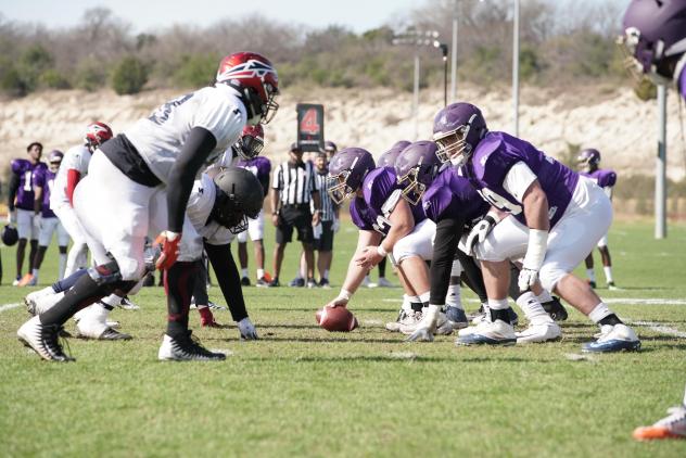 Memphis Express take on the Atlanta Legends in a joint practice
