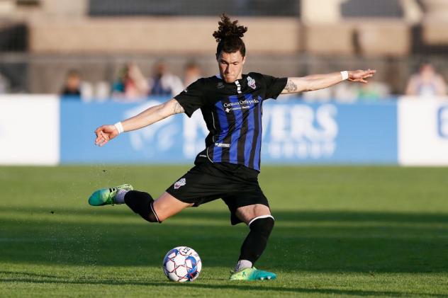 Jordan Schweitzer of Colorado Springs Switchbacks FC