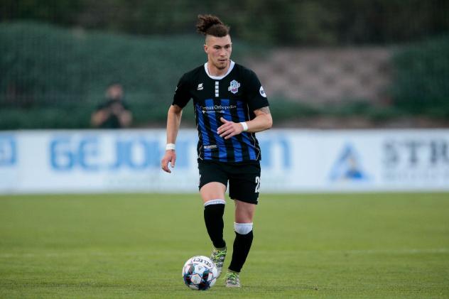 Jordan Schweitzer of Colorado Springs Switchbacks FC