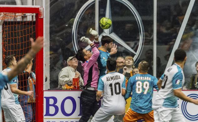 St. Louis Ambush battle the Florida Tropics