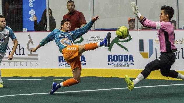 St. Louis Ambush goalkeeper Paulo comes out to challenge the Florida Tropics