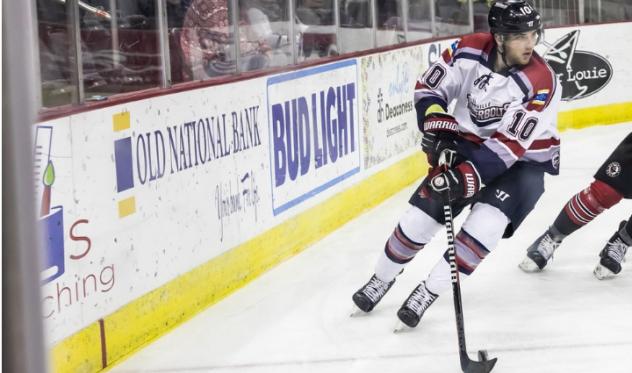 Evansville Thunderbolts left wing Scott Donahue