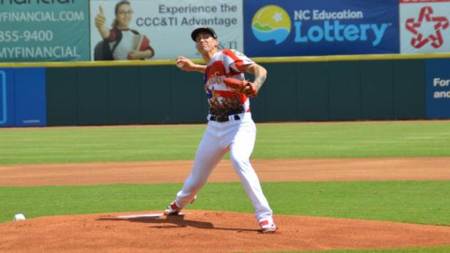 Hickory Crawdads pitcher Hans Crouse