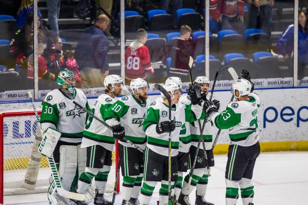 Texas Stars exchange congratulations after win at Rockford