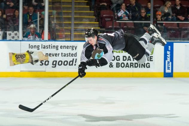 Vancouver Giants defenceman Bowen Byram defies gravity