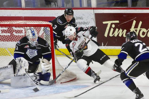 Vancouver Giants right wing Jared Dmytriw wraps around against the Victoria Royals